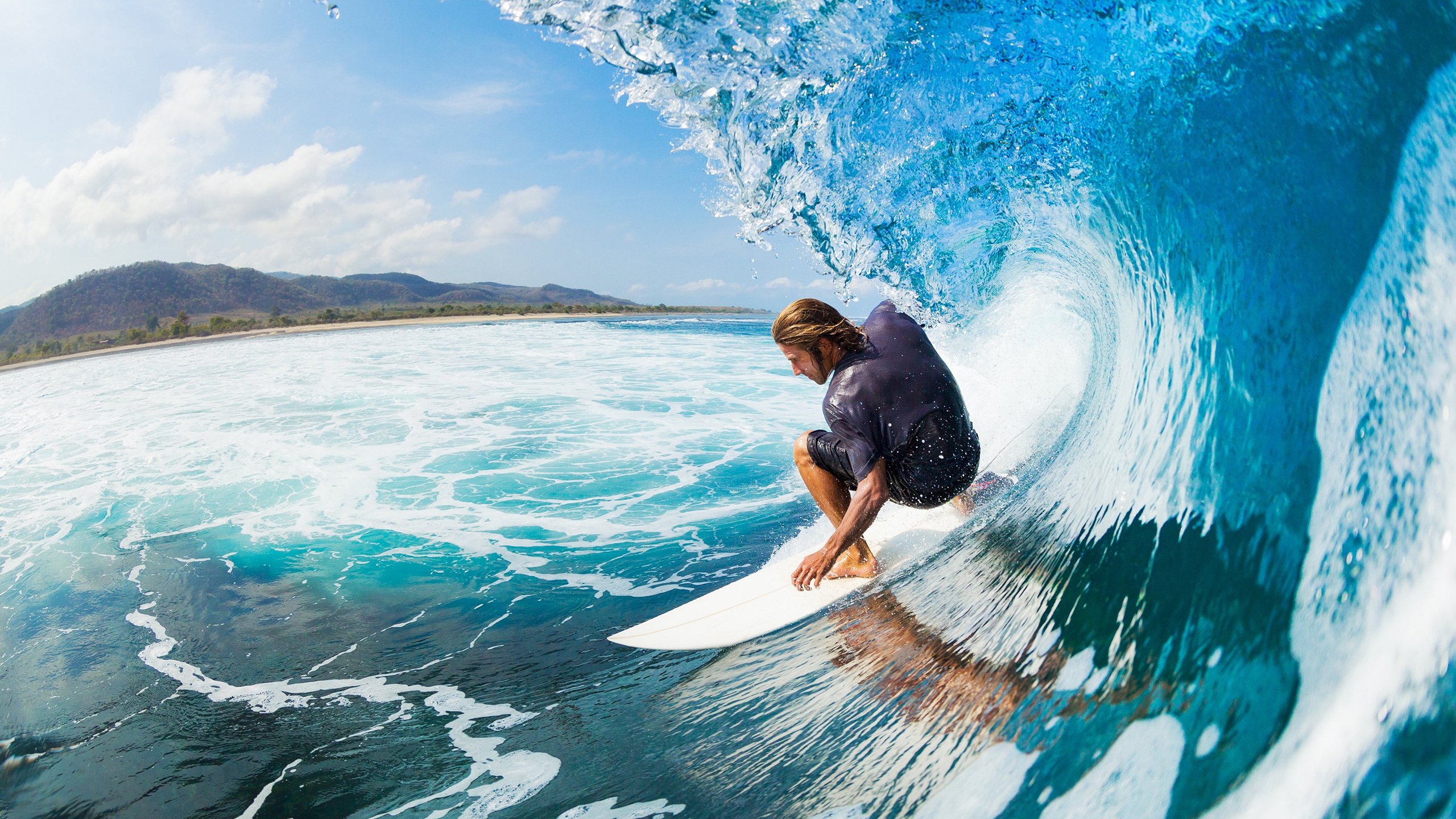 “天才车手的秘技:漂移、超车与操控的完美结合”,漂移及超车技术