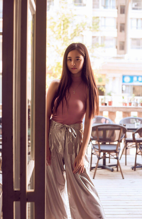 开云体育链接-受众热议：最受喜爱的车手TOP10，十大最受欢迎的车